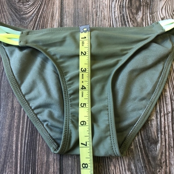 NWT Xhilaration Green Bikini Bottoms Woven Hips - Picture 4 of 7